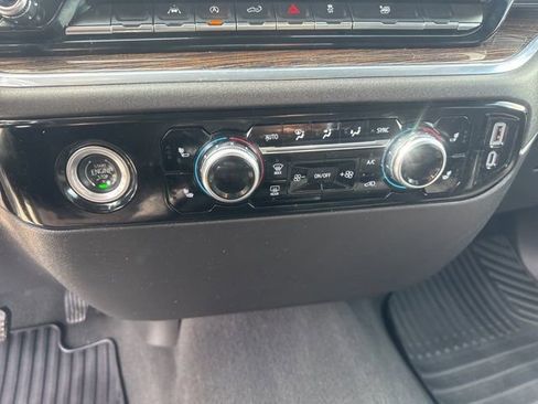 Used 2023 GMC Sierra 1500 Elevation AWD/4WD image 19