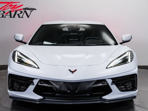 Used 2022 Chevrolet Corvette Stingray Preferred Cpe w/ Z51 Performance Package RWD image 16