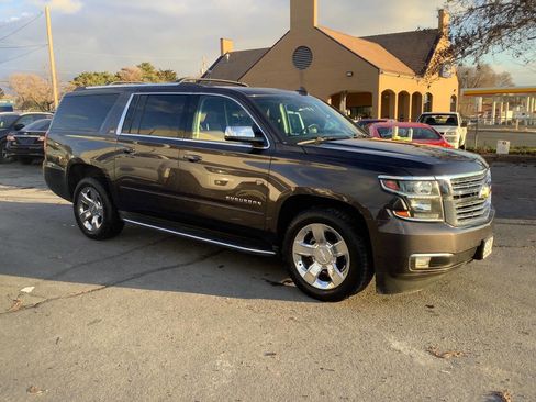 Used 2015 Chevrolet Suburban LTZ image 6