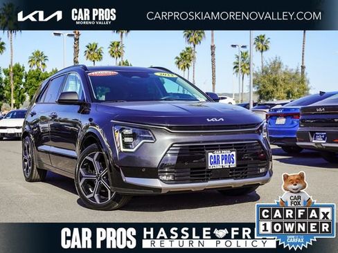 Certified 2023 Kia Niro SX Touring image 1