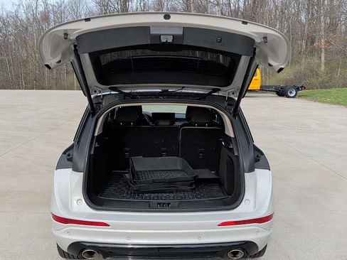 Used 2023 Lincoln Corsair Reserve w/ Equipment Group 202A image 28