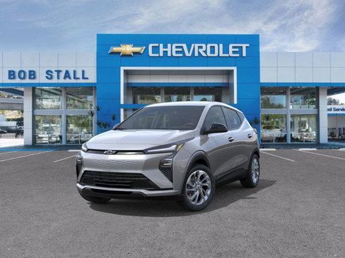 Used 2027 Chevrolet Bolt LT w/ Comfort Package FWD image 8