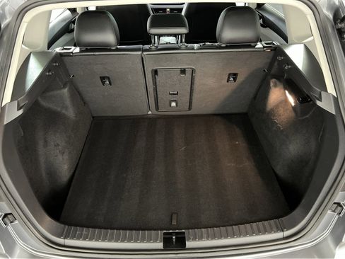 Used 2022 Volkswagen Taos SE image 24