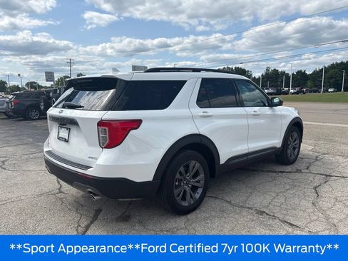 Used 2024 Ford Explorer XLT w/ Equipment Group 202A AWD/4WD image 42