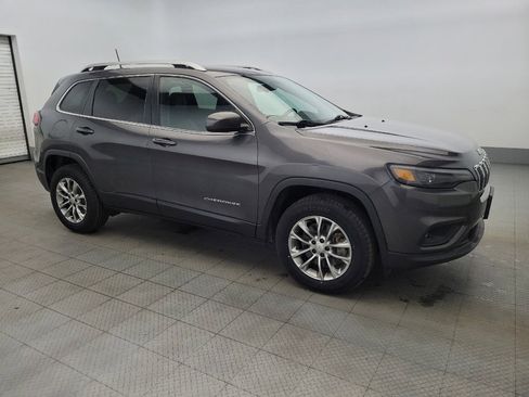 Used 2019 Jeep Cherokee Latitude Plus w/ Cold Weather Group image 11