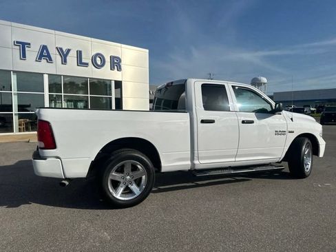 Used 2017 RAM 1500 Tradesman AWD/4WD image 19