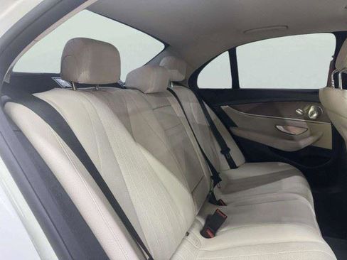 Used 2021 Mercedes-Benz E 350 Sedan image 38