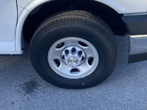 New 2025 Chevrolet Express 3500 w/ Power Convenience Package image 12