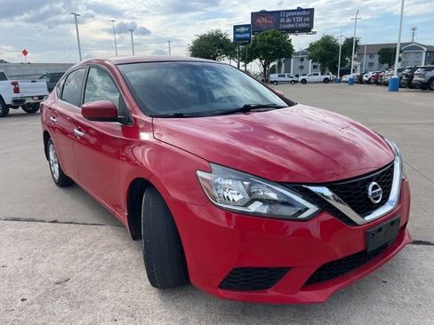 Used 2018 Nissan Sentra SV image 3