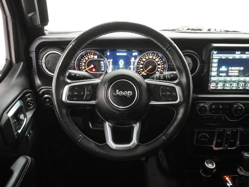 Certified 2022 Jeep Wrangler Unlimited Sahara w/ Cold Weather Group image 19