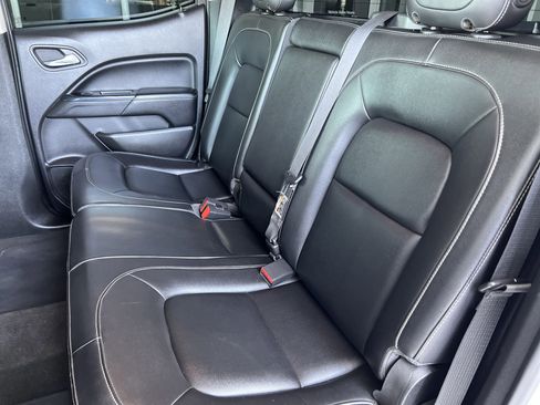 Used 2015 GMC Canyon SLT image 8