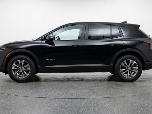 Used 2025 Chevrolet Equinox LT image 5