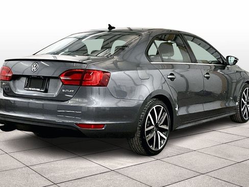 Used 2013 Volkswagen Jetta GLI Autobahn image 12