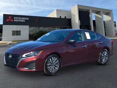 Used 2024 Nissan Altima 2.5 SV