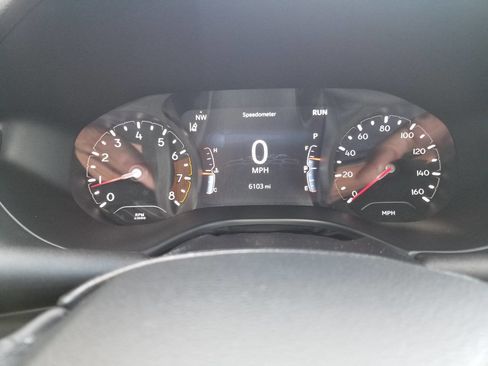 Certified 2023 Jeep Compass Limited image 18