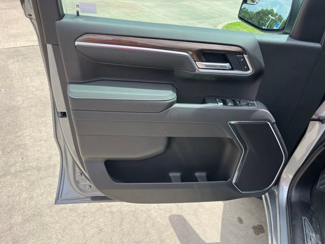 New 2026 Chevrolet Silverado 1500 RST w/ RST Select Package AWD/4WD image 17