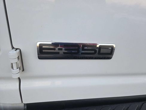 Used 2013 Ford E-350 and Econoline 350 Extended Super Duty w/ PWR Group image 9