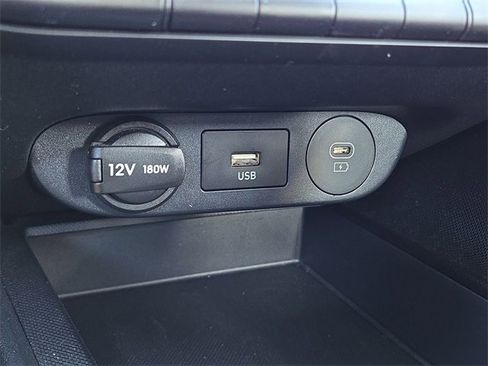 Certified 2024 Hyundai Elantra SEL image 14