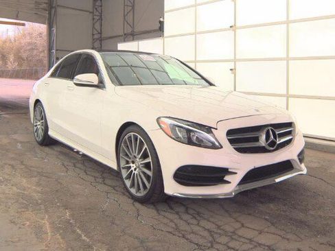 Used 2016 Mercedes-Benz C 300 Sedan image 2
