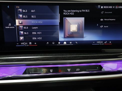 Certified 2025 BMW 750e xDrive w/ Executive Package image 8