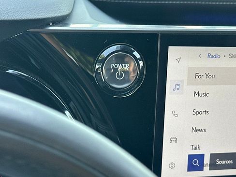 Certified 2025 Lexus RX 350 w/ Convenience Package image 33