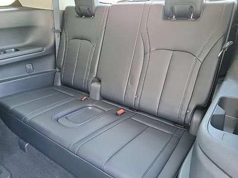 Used 2023 INFINITI QX60 Luxe w/ Cargo Package AWD/4WD image 16