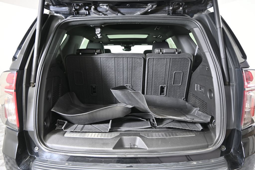 Used 2024 Chevrolet Tahoe High Country AWD/4WD image 18