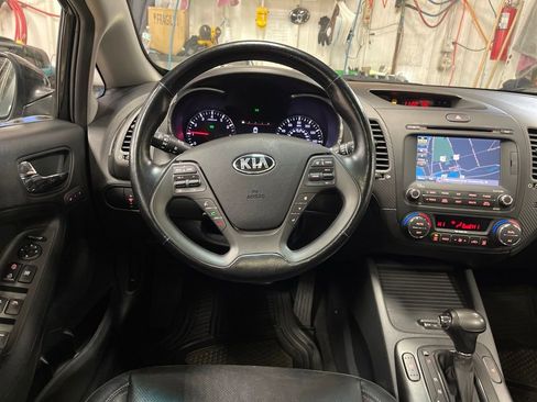 Used 2015 Kia Forte EX w/ Premium Package image 14