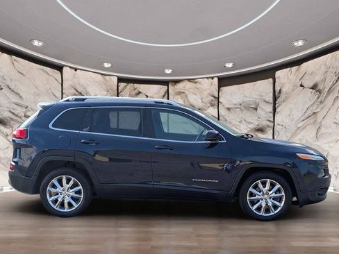 Used 2014 Jeep Cherokee Limited w/ Luxury Group FWD image 14