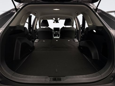 Used 2024 Toyota RAV4 XLE image 22