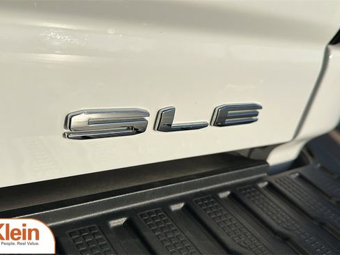 Used 2024 GMC Sierra 2500 SLE w/ SLE Convenience Package image 13