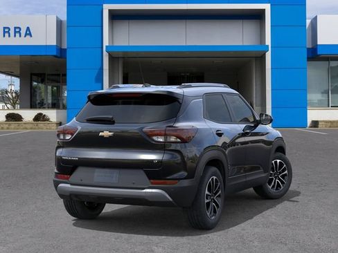 New 2026 Chevrolet TrailBlazer LT w/ Convenience Package FWD image 4