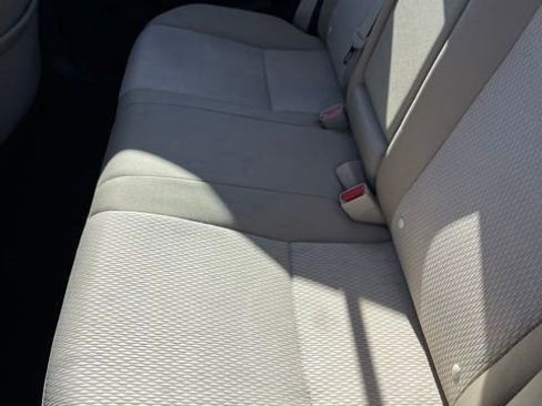 Used 2015 Toyota Corolla LE FWD image 8