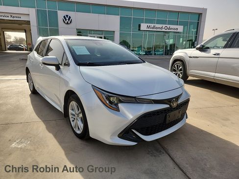 Used 2022 Toyota Corolla SE image 1