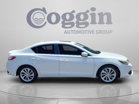 Used 2017 Acura ILX FWD image 6