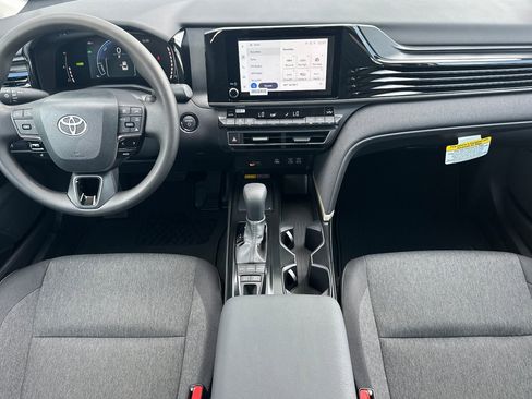 New 2026 Toyota Camry LE image 12