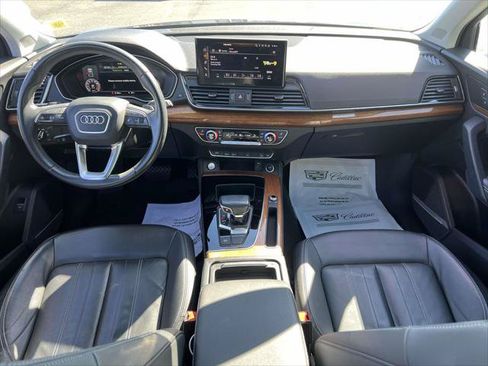 Used 2022 Audi Q5 2.0T Premium Plus w/ Premium Plus Package AWD/4WD image 13