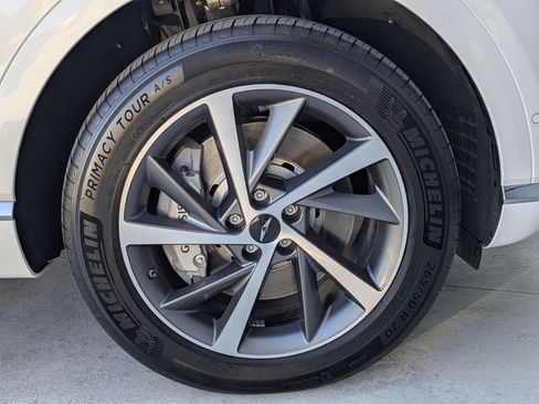 Used 2025 Genesis GV80 3.5T Advanced image 32