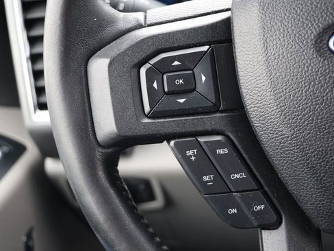 Used 2017 Ford F150 XLT w/ Equipment Group 302A Luxury image 19