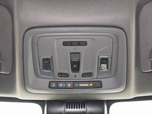 Used 2025 Chevrolet Silverado 2500 LTZ w/ LTZ Premium Package image 24