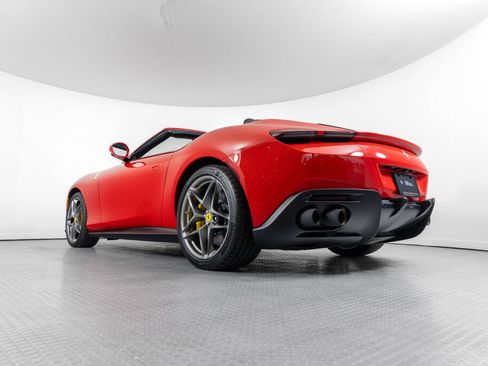 Certified 2025 Ferrari Roma Spider image 13