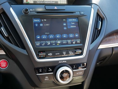 Used 2020 Acura MDX SH-AWD w/ Technology Package image 22