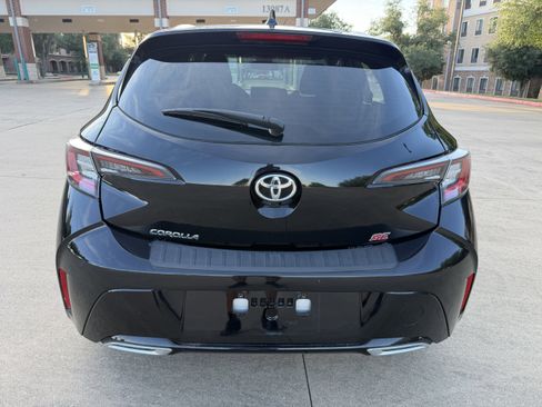 Used 2021 Toyota Corolla SE w/ Carpet Mat Package (TMS) FWD image 6