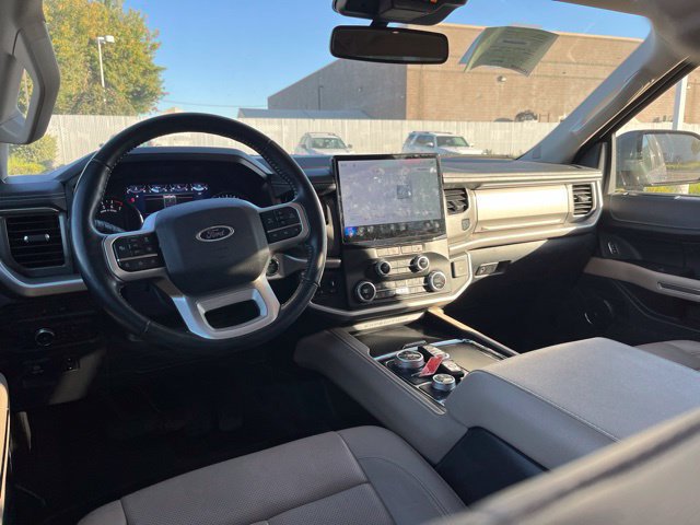 Used 2022 Ford Expedition Max XLT AWD/4WD image 11