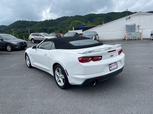 Used 2019 Chevrolet Camaro LT image 6