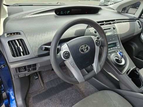 Used 2010 Toyota Prius One image 14