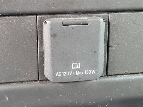 Used 2023 GMC Savana 3500 Extended w/ Driver Convenience Package image 15