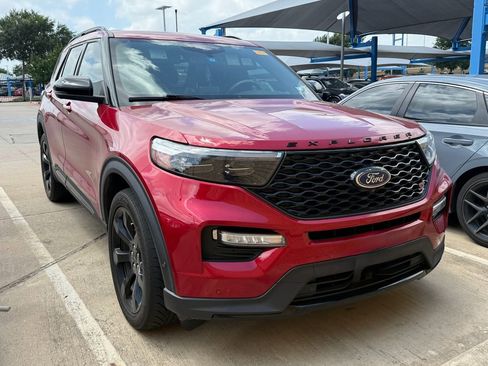 Used 2020 Ford Explorer ST w/ ST Street Pack AWD/4WD image 2