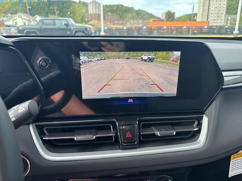 New 2026 Chevrolet TrailBlazer LT w/ Convenience Package image 25