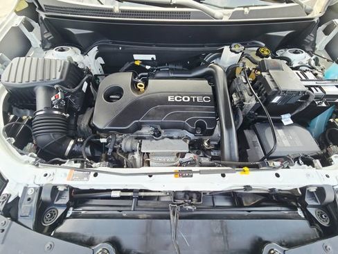 Used 2020 Chevrolet Equinox LT image 33